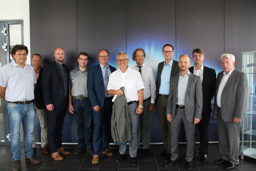 Hochinnovative Raumfahrt-KMU in der Bodensee-Region kämpfen um überlebenswichtige Budgets. Über diese Problematik sprach der CDU-Bundestagsabgeordnete Lothar Riebsamen mit ...